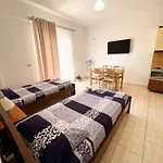 Garden Apt-5 Sarandë