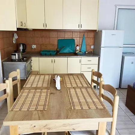 Apartment Garden Apt-5 Sarande